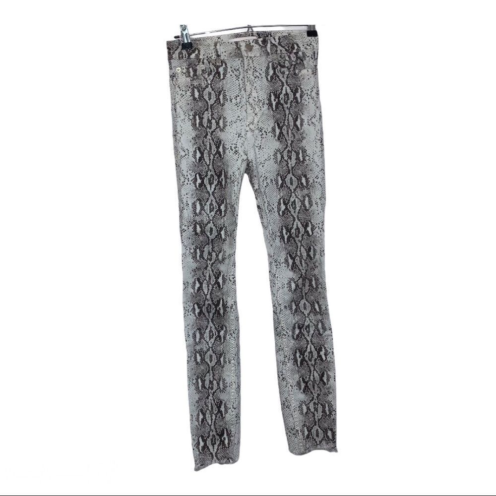 ‎Zara Snake Print Skinny Jeans